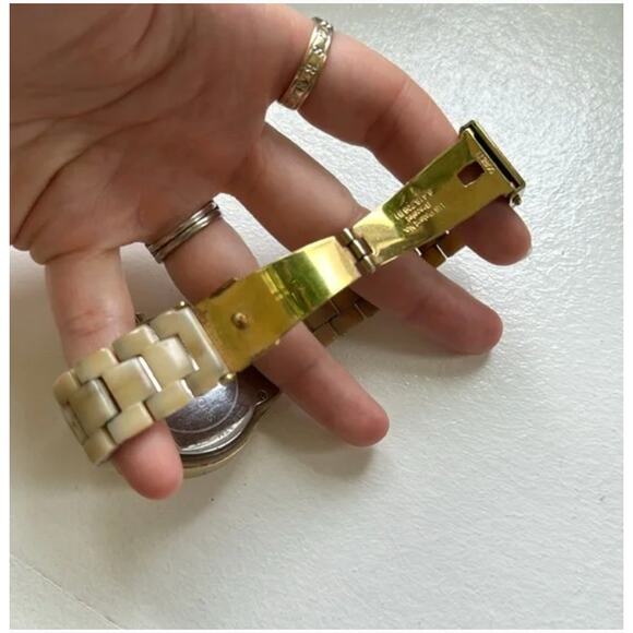 Michael Kors Chronograph Women's Watch MK5039 - Picture 5 of 9